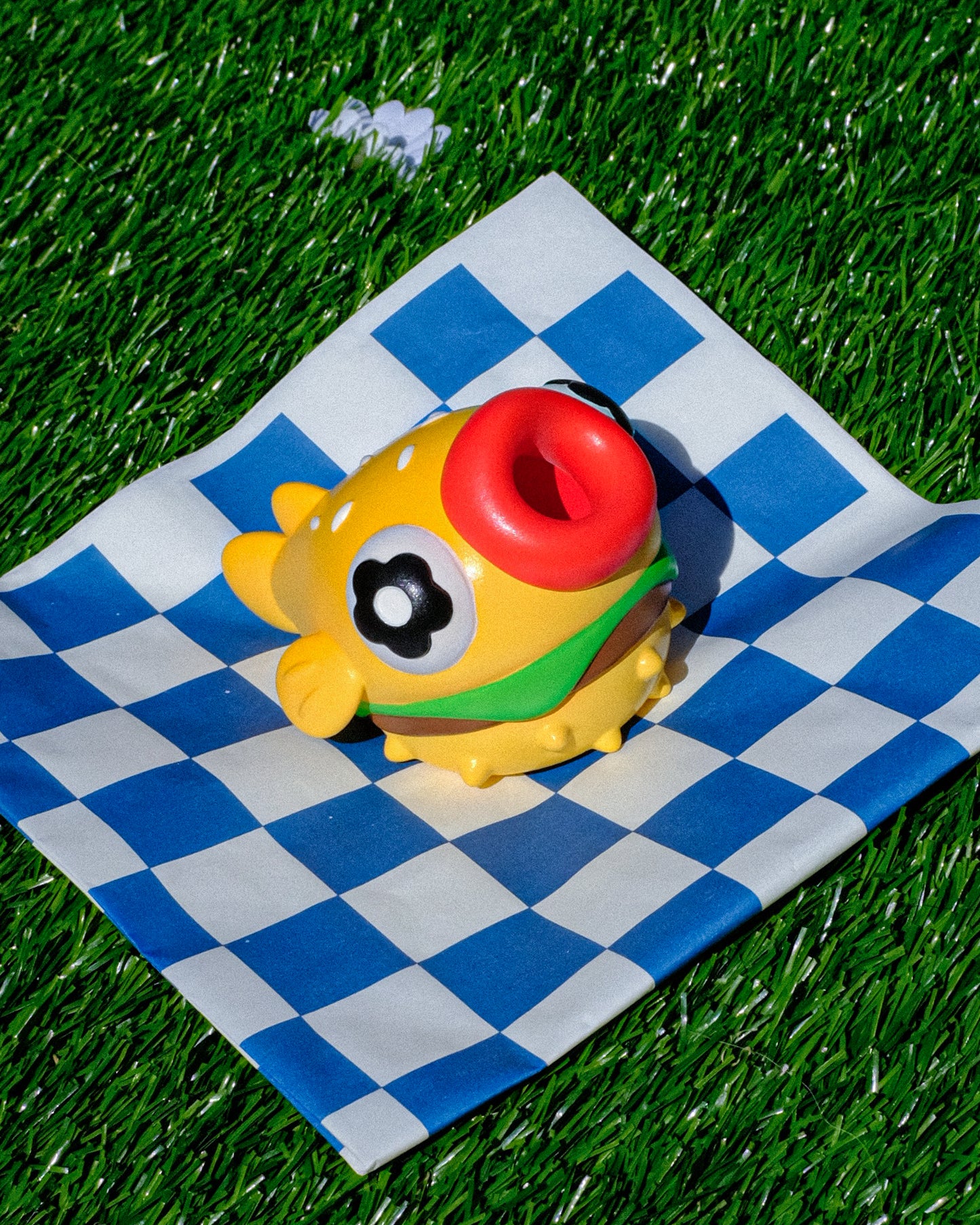 BUGGY PUFFER TOY (VANDYTHEPINK)