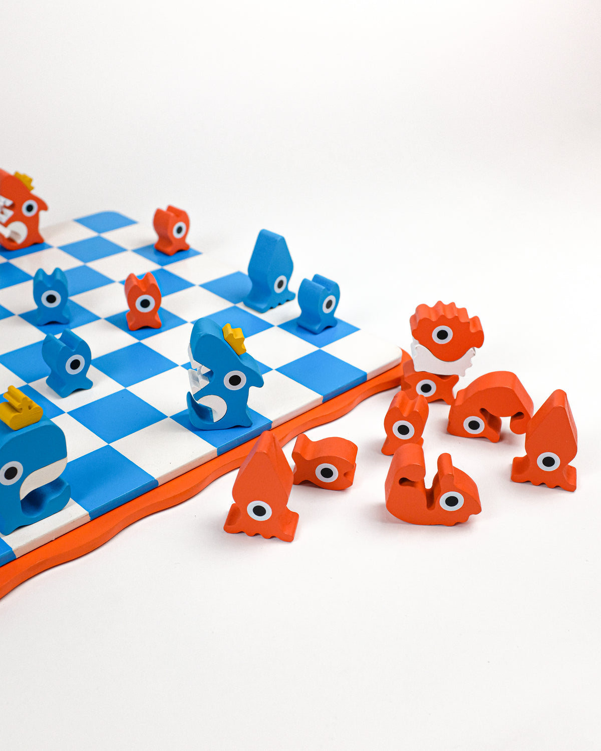 *PREORDER* FISH CHESS SET